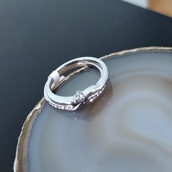 Dainty Stacking Bridal Ring Set Stainless Steel Hypoallergenic - Picture 4 of 11